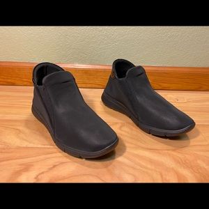 Women’s Arcopedico L77 Shoes Sz 40